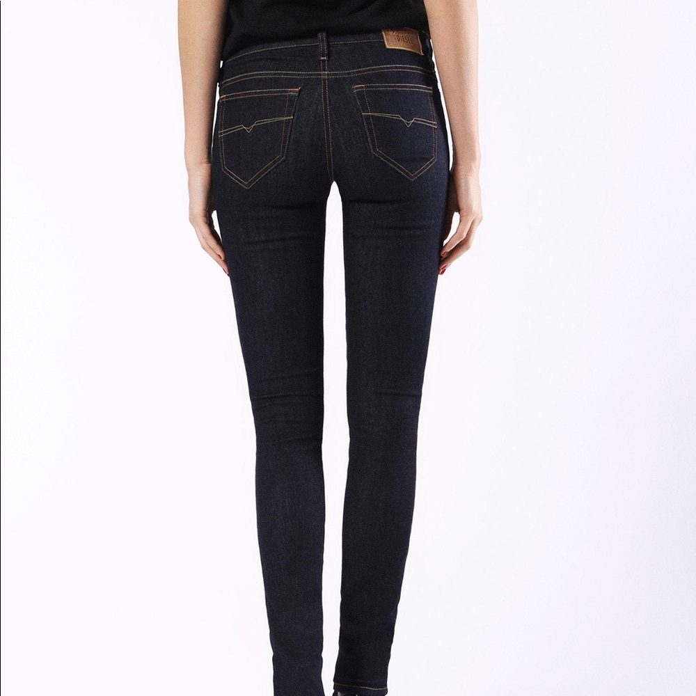 Diesel Skinzee Super Skinny Jeans